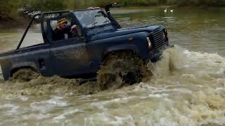 yarwell quarry landrover defender 90 swimming with a real driver 211012 [upl. by Tsyhtema]