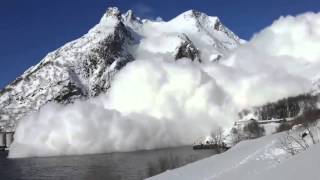 Worlds Biggest Avalanche  2 contrasting views [upl. by Marquardt]