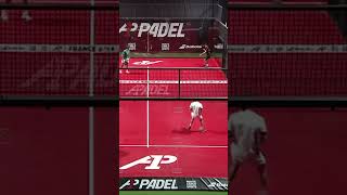 QUE LOCURA DE PUNTO 🤯🤯 Padel Highlights bestofpadel [upl. by Annij656]