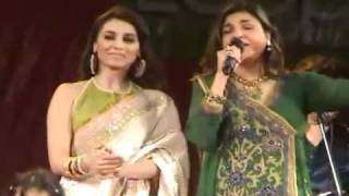 Alka Yagnik Live Kabhi Alvida Naa Kehna with Rani Mukherjee [upl. by Odlaumor]