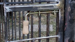 Gate Latch for a Cage Door [upl. by Trometer641]