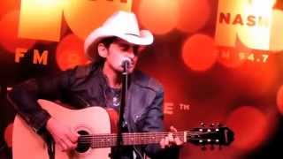 Brad Paisley  Medley of Little MomentsTicksShes Everything [upl. by Herr]