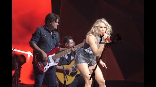 Carrie Underwood  Before He Cheats Live [upl. by Beau]