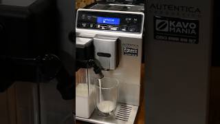 Кавомашина Delonghi Autentica Cappuccino [upl. by Guy]