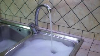 Come sturare il tubo di scarico del lavelloHow To unblock a kitchen sink drain [upl. by Waldron]