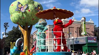 Sesame Street Party Parade Finale at Sea World Orlando [upl. by Ardnak536]