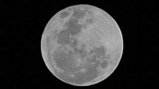 nikon d3000 how to shoot pictures of the moon  moon photography [upl. by Rhetta]