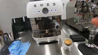 SMEG EGF03 Review Part 5  Semiautomatic Espresso Machine With Integrated Grinder [upl. by Mikkanen]