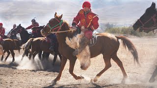 El deporte MÁS EXTRAÑO del mundo  Kok Boru 🐎 [upl. by Ynnelg661]