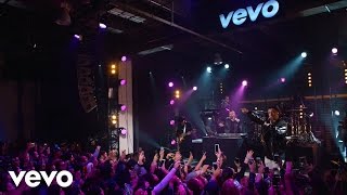 J Balvin  Yo Te Lo Dije Live at The Year In Vevo [upl. by Wilkey]