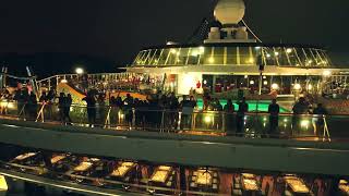 Video Navios com colegas a bordo  noite [upl. by Dempsey]