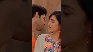 Is Tarah Aashiqui Ka  Full screen status video  Trending WhatsApp Status [upl. by Aerehs]