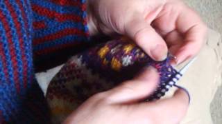 using a knitting belt [upl. by Ennagrom]