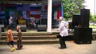 United Eastern Lenape Nation drums and dance [upl. by Seltzer]