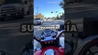 Este Motociclista Vio Su Vida Pasar 😱 [upl. by Suiratnauq]