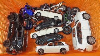 Large Box Full of Diecast Model Cars  13  Asmr  Black and white Ft Kawasaki Ninja H2 R [upl. by Bentlee]