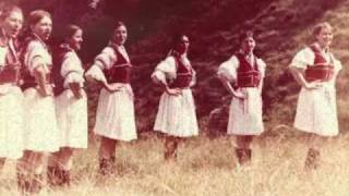 Sága krásy  Slovak folk music Dunaj dunaj [upl. by Cavil]