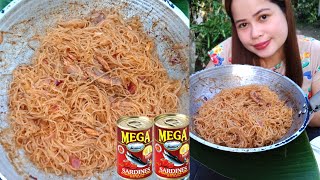 A quick and easy Bihon Guisado with Sardines Recipe [upl. by Hillary177]