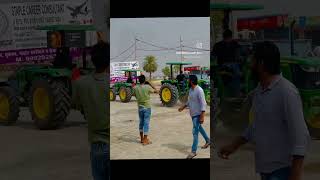 John deere 5210 vs 5405 viralvideo jhondeertractor tranding shortvideo short tochan 💥💥💥💥 [upl. by Reinhardt]