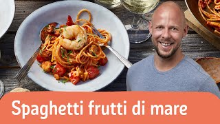 Spaghetti frutti di mare leckere Pasta mit Meeresfrüchten 🍝🍤  REWE Deine Küche [upl. by Adelbert]