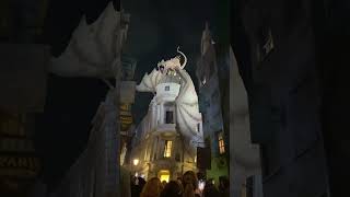 Gringotts Dragon wizardingworldofharrypotter dragon firebreathingdragon [upl. by Gram401]