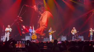 Billy Strings surprises fans with EPIC performance in Minneapolis [upl. by Gathard55]