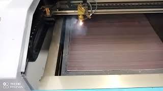 4060 laser machine cutting wood sheet wall clock [upl. by Allesor707]