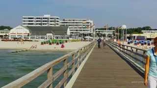 Ein toller Urlaub Grömitz Ostseebad Auf der Seebrücke Blick über den Strand und die Skyline [upl. by Jean]