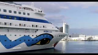 AIDA Selection  AIDAcara erreicht Auckland [upl. by Athiste493]