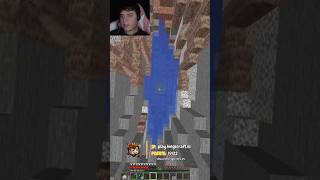 ¡La TRAMPA definitiva de AGUA FALSA 💧 en mi servidor de Minecraft 🤯😱 minecraft shorts viral [upl. by Meggie659]