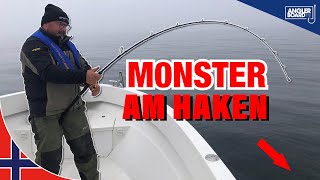 Monster am Haken  Angeln in Norwegen auf Heilbutt  XXLFisch an der Rute  Anglerboard TV [upl. by Glennon]