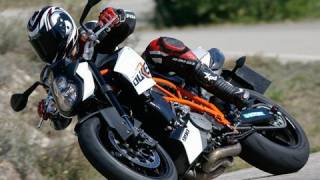 KTM 990 Super Duke R [upl. by Norm]