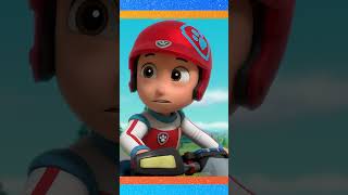 ¡Rescates sobre ruedas de PAW Patrol shorts [upl. by Arymahs]