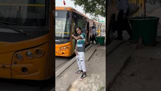 Safar Ke Liye Kon Sa Wahan Best Hai 🤔 minivlog vlog bus metro travel ￼ [upl. by Osnerol]