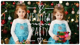 Мира как Эльза  Новогодняя Вечеринка  Дед Мороз и Снегурочка New Year Party [upl. by Lucier]