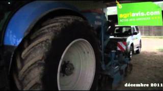 Philippe Leroy donne son avis sur le New Holland T6090 [upl. by Sexton]