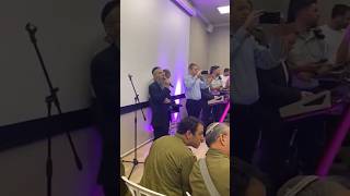 A powerful song for the soldiers by Avraham Fried israel [upl. by Nirtak]