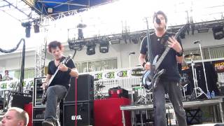 Crossfade  So Far Away  Live 952011  Green Iguana  Tampa FL [upl. by Oigimer579]