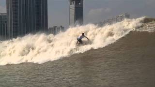 Surfing the Silver Dragon Tidal Bore Qiatang River China 2011 [upl. by Kuth]