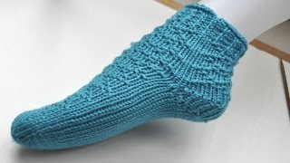 Socken stricken  Super Easy Socken von der Spitze  Teil 2  Das Muster [upl. by Maharva]