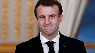 Frankreichs Präsident Macron Truppenbesuch im Tschad [upl. by Grew614]