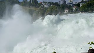 Imposanter Rheinfall Gesperrte Wege Berlingen und Kreuzlingen unpassierbar [upl. by Gillette778]