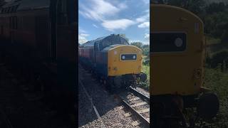 37215 passing at Gotherington 📹🚆 trains class37 dieselgala dieselloco dieselengine diesel [upl. by Nohsram]