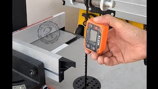 Cómo calibrar tu sierra cinta con un inclinómetro Digital  AR BRICOLAJE WOODWORK 👍👍👍 [upl. by Llemij]