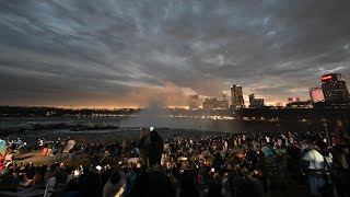 Crowd in Niagara Falls cheers as solar eclipse reaches totality [upl. by Zinck]