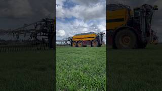 Monster 36m Vredo VT7138 spreading liquid digestate selfpropelled spreading farming [upl. by Nohsed]