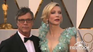 Cate Blanchett arrives at the 2016 Oscars in Hollywood [upl. by Ramin]