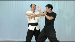 Shuai Jiao  Kung Fu Wrestling Defense Techniques by Dr Yang JwingMing YMAA DVD [upl. by Flosser]