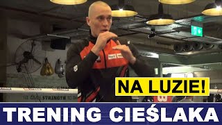 TRENING CIEŚLAKA PRZED OKOLIE [upl. by Nosnek]