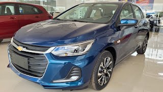 Chevrolet Onix Hatch Premier 2023  Preços e mudanças  Perdeu sensor de ponto cego e Easy Park [upl. by Harte]